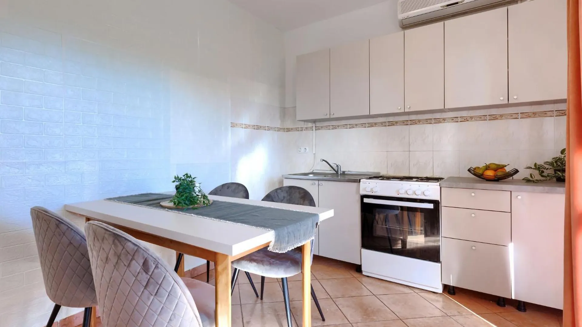Apartment Gordana-2 By Interhome Labin